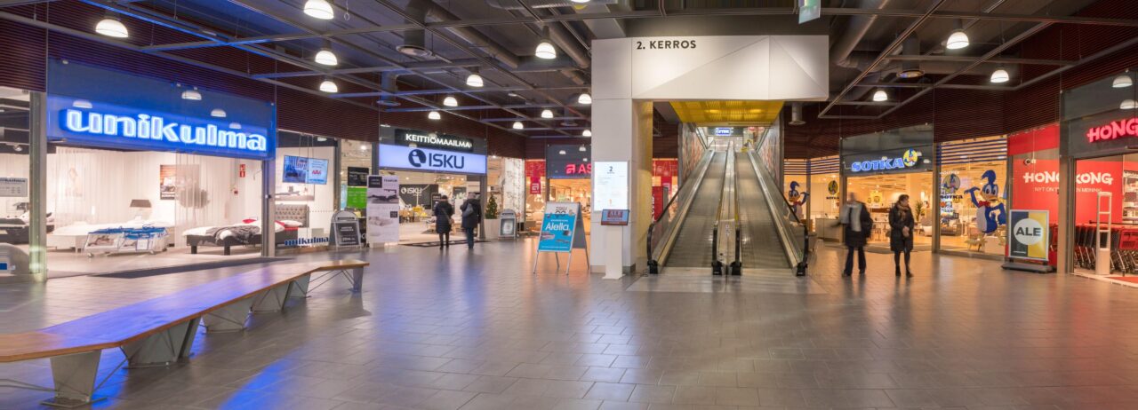 Kauppakeskus Lanterna sisältä