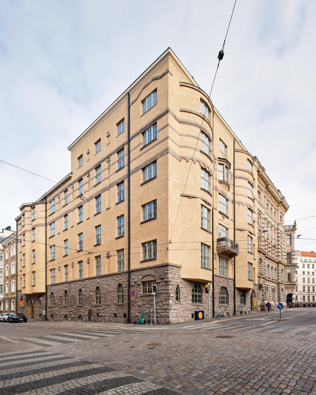 Erottaja2 julkisivu