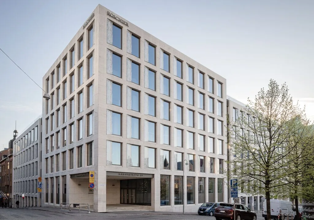 Kasarmikatu 21 talon julkisivu